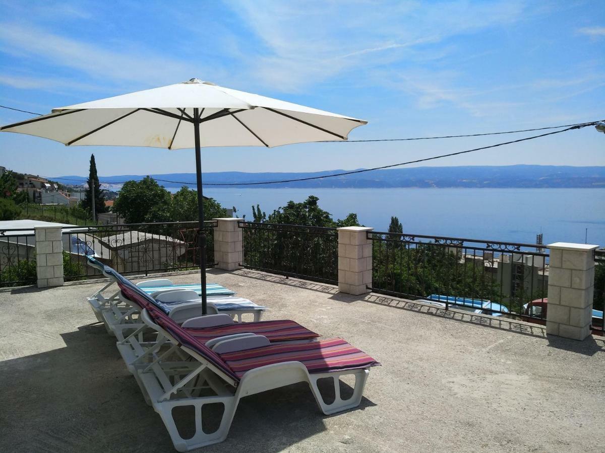 Apartman Horizont Lägenhet Omiš Exteriör bild